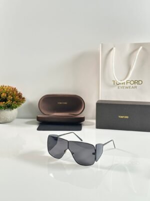 Tomford 601 Black