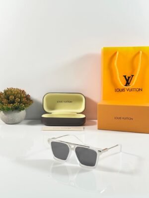 Louis_Vuitton_1230_Ice_Black