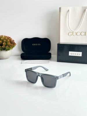 Gucci_2511_Grey