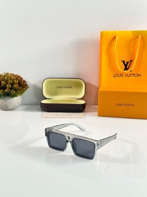 Louis_Vuitton_1984_Shine_Grey