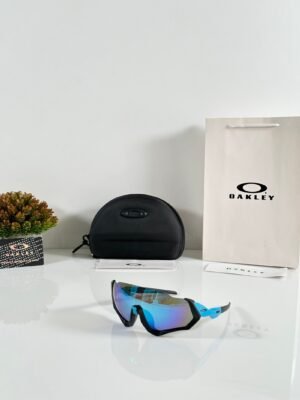 Oakley_4001_Black_Aqua