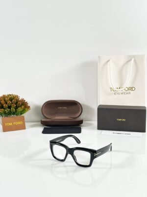 Tomford 184 Black Frame