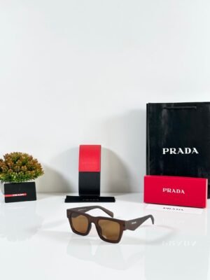 Prada_11_Mate_Brown