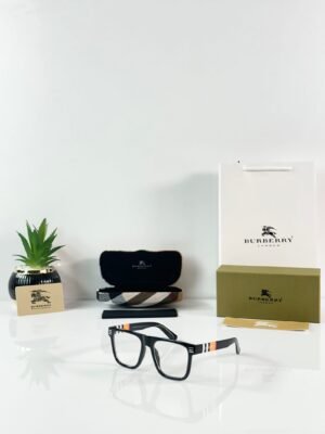 Burberry_4382_Shine_Black_Frame
