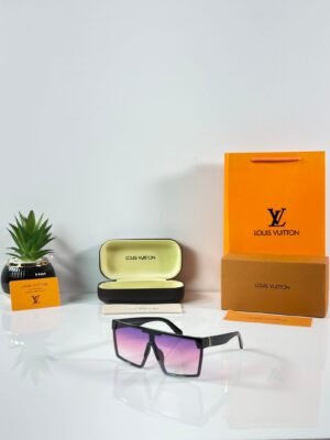 Louis_Vuitton_1012_Black_Pink