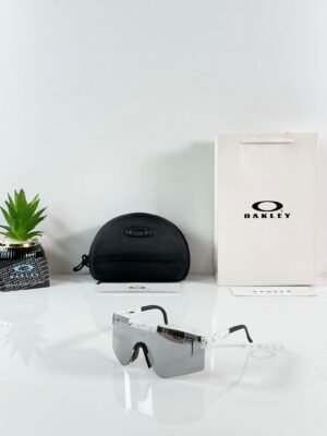 Oakley_C17_White_Silver_Mercury