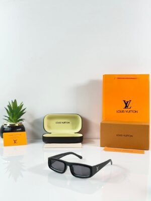 Louis_Vuitton_6190_Black