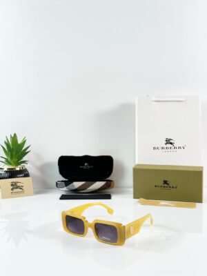 Burberry_WMNS_11089_Yellow_Black_DC