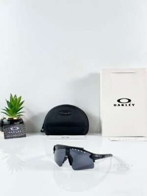 Oakley_0958_Black