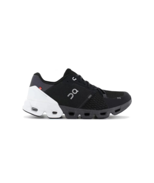 On Cloudflyer 4 “Black/White”