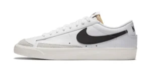 Nike BLAZER LOW