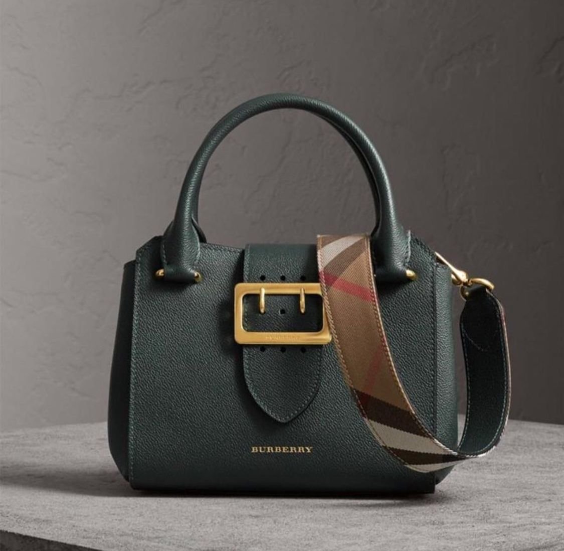 BURBERRY