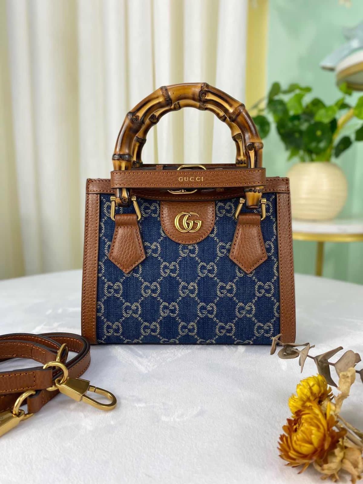 GUCCI